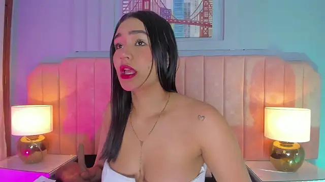 noa moon online show from October 29, 2025, 11:53 am