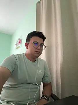 JaviSala online show from April 27, 2026, 7:23 pm