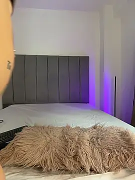 Sasha-Bloom online show from December 21, 2025, 12:07 pm