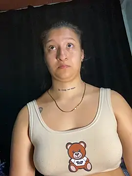 Snapshot of EVAH_LEE_ chatting on July 30, 2026, 3:38 am EVAH LEE online show from July 30, 2026, 3:38 am