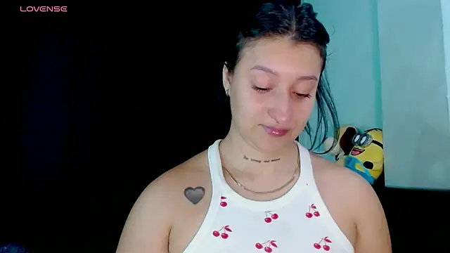 Snapshot of EVAH_LEE_ chatting on June 30, 2026, 3:17 am EVAH LEE online show from June 30, 2026, 3:17 am