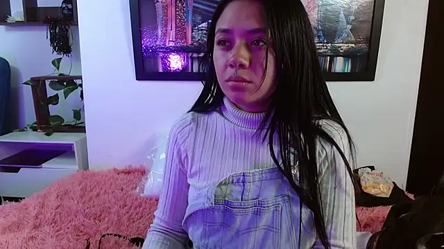 hellenngp online show from November 28, 2025, 10:21 pm