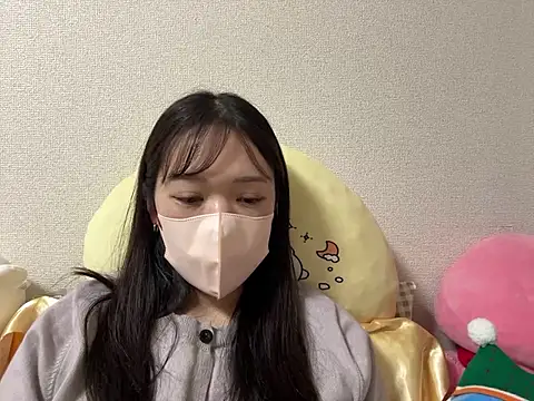 yuu-chan  online show from February 28, 2026, 2:11 am