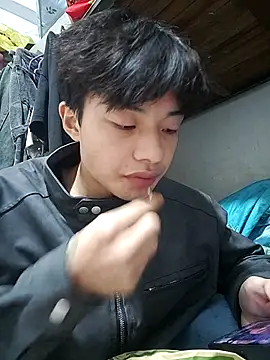 junjun1189 online show from November 10, 2025, 12:15 am