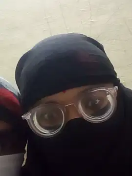 Snapshot of your-cute-baby chatting on January 9, 2026, 5:53 pm your-cute-baby online show from January 9, 2026, 5:53 pm