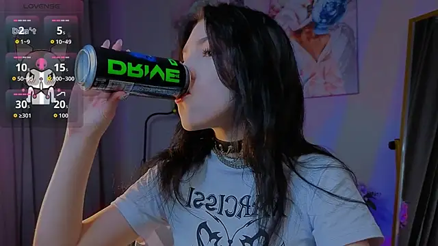 Sophie SkyAngel online show from November 11, 2025, 9:31 pm