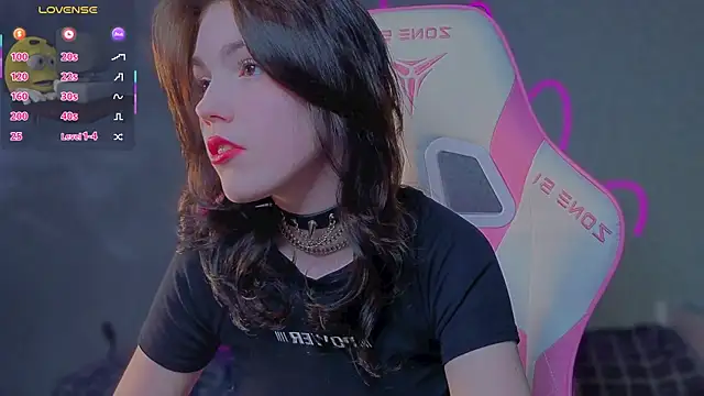 Sophie SkyAngel online show from May 10, 2026, 11:39 pm