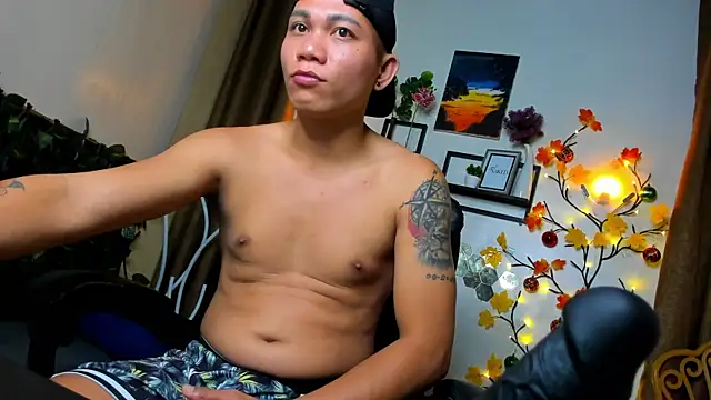 princenavheen online show from December 1, 2025, 8:37 am