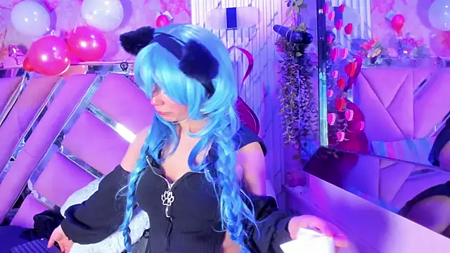 Snapshot of Akane_Hikari_ chatting on February 18, 2026, 4:43 am Akane Hikari online show from February 18, 2026, 4:43 am