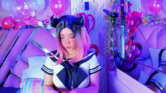 Akane Hikari  online show from February 4, 2026, 3:56 am