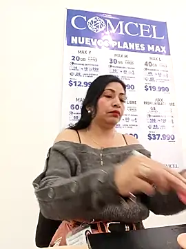 PAULA20- online show from November 15, 2025, 12:42 pm