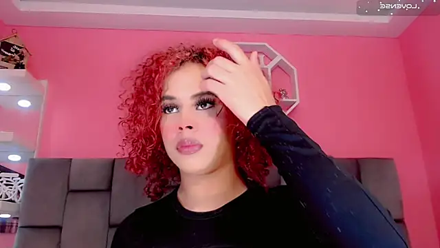 KlhoeGill online show from September 12, 2025, 12:05 pm