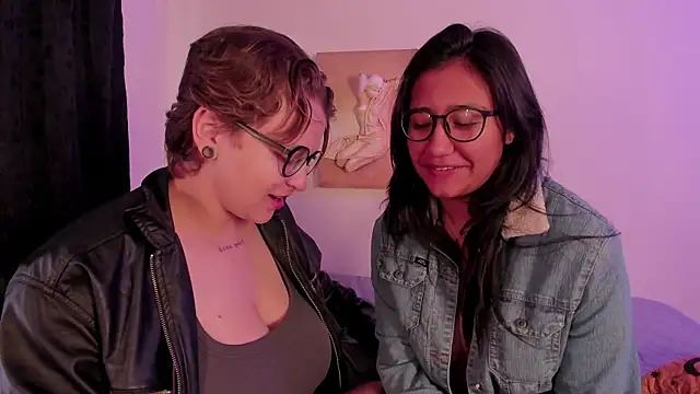 CrazyCakes  online show from December 22, 2025, 2:50 pm