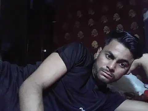 ursdreamperson online show from October 21, 2025, 7:08 am