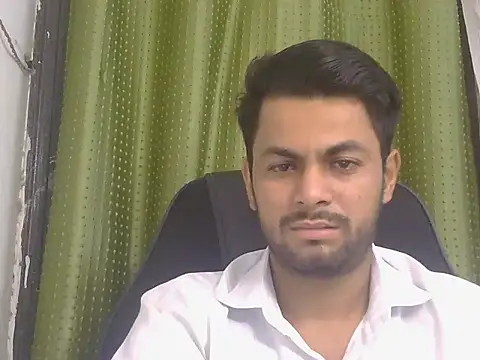 ursdreamperson online show from July 13, 2026, 1:05 am