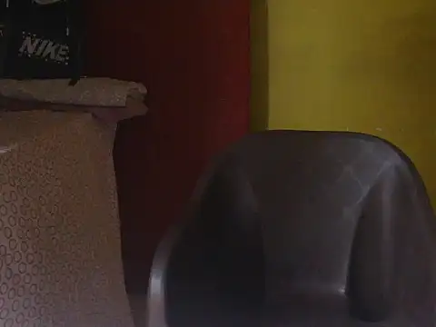 ursdreamperson online show from June 16, 2026, 1:33 pm