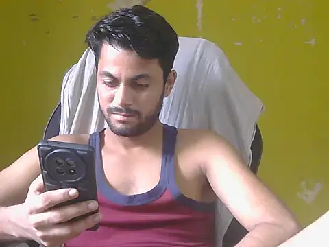ursdreamperson online show from July 18, 2026, 2:42 am