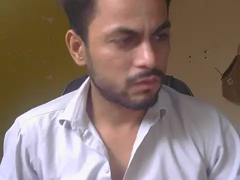 ursdreamperson online show from July 16, 2026, 2:19 am