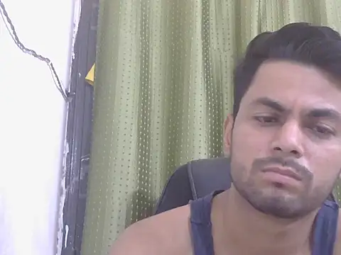 ursdreamperson online show from July 6, 2026, 1:12 am