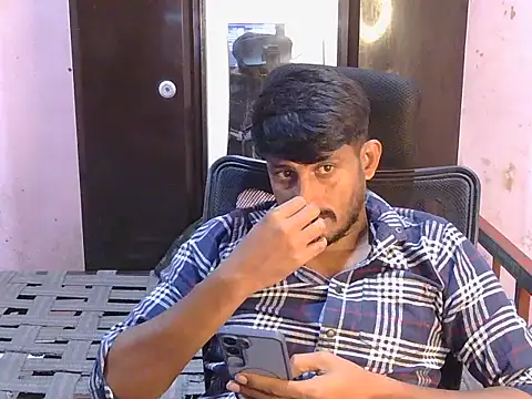 krishjaat43 online show from July 12, 2026, 7:31 am