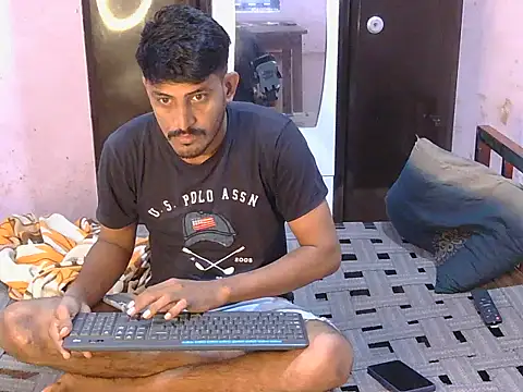 krishjaat43 online show from June 25, 2026, 5:56 am
