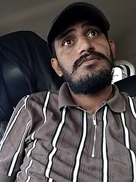 krishjaat43 online show from January 18, 2026, 7:01 am