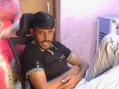 krishjaat43 online show from June 29, 2026, 1:11 pm