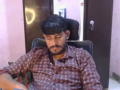 krishjaat43 online show from July 26, 2026, 7:59 am