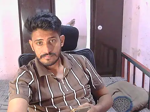 krishjaat43 online show from April 27, 2026, 1:31 pm