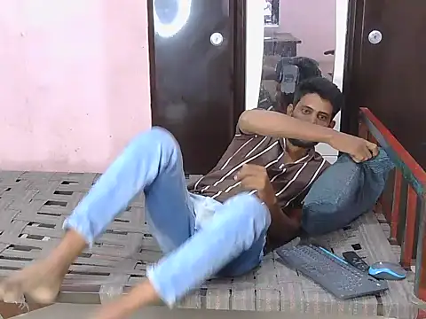 Snapshot of krishjaat43 chatting on March 21, 2026, 5:41 am krishjaat43 online show from March 21, 2026, 5:41 am