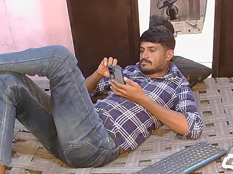 krishjaat43 online show from July 13, 2026, 7:40 am