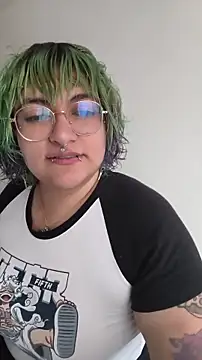 XxGreenGoodxX online show from May 10, 2026, 7:49 pm