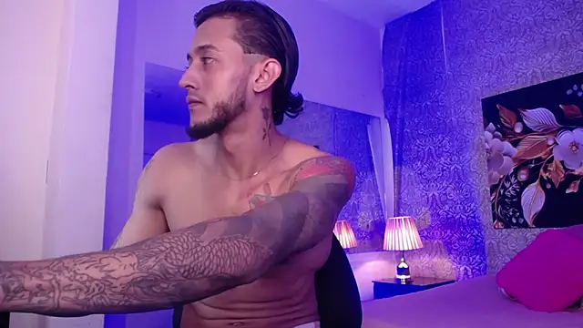 jonas conor online show from November 7, 2025, 8:35 pm