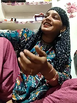 Snapshot of Chhaya_hot chatting on July 11, 2026, 12:33 am Chhaya hot online show from July 11, 2026, 12:33 am