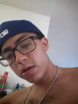 Jaleale33 online show from December 2, 2025, 7:15 pm