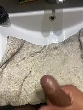 Snapshot of youyou933 chatting on February 17, 2026, 4:48 pm youyou933 online show from February 17, 2026, 4:48 pm