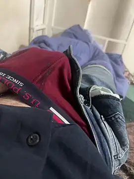 FitNhot sam online show from November 6, 2025, 1:26 pm