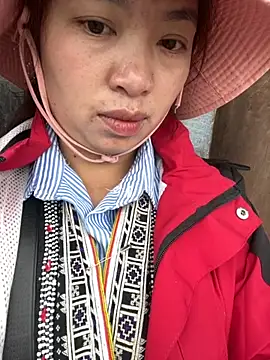 Nhung584 online show from October 14, 2025, 4:24 am