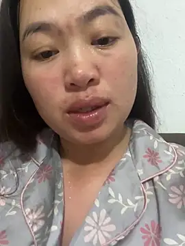 Nhung584 online show from October 22, 2025, 12:37 pm