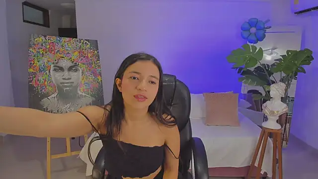 LUNAA    online show from July 27, 2026, 3:24 am