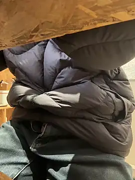 Snapshot of sonwmelt1 chatting on March 27, 2026, 9:43 am sonwmelt1 online show from March 27, 2026, 9:43 am