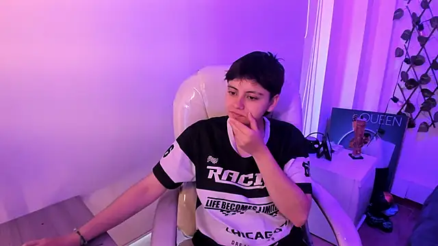 Nathaly ds online show from March 11, 2026, 3:06 pm