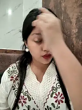 Dipali143143 online show from July 18, 2026, 8:34 am