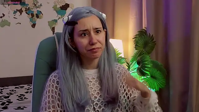 meomeee online show from October 13, 2025, 11:12 am