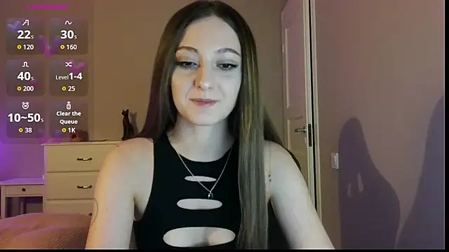 white liillyy online show from June 25, 2026, 8:25 pm