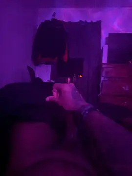 Snapshot of tyrek5051 chatting on February 2, 2026, 11:09 am tyrek5051 online show from February 2, 2026, 11:09 am