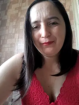 Snapshot of EvelinCutex chatting on October 4, 2025, 6:15 am EvelinCutex online show from October 4, 2025, 6:15 am