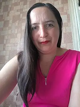 Snapshot of EvelinCutex chatting on June 12, 2026, 7:06 am EvelinCutex online show from June 12, 2026, 7:06 am