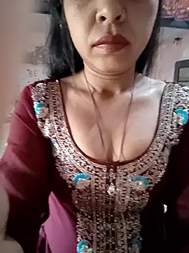 Paakhi-Singh online show from December 23, 2025, 4:34 am