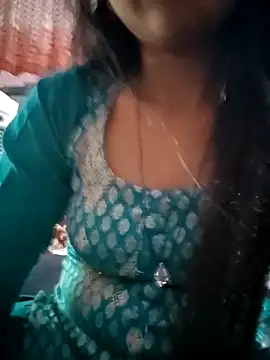 Paakhi-Singh online show from October 30, 2025, 8:01 am